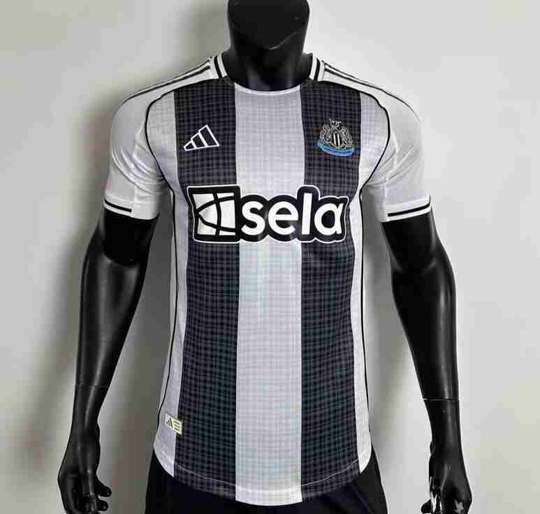 Tailandia Camiseta Primera Newcastle United 2025 2026 Tailandia Camiseta Primera Newcastle United 2025 2026