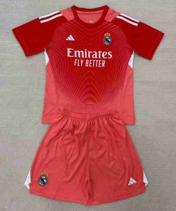 Camiseta Real Madrid Conjunto Niños Portero 2025 2026 Rojo Camiseta Real Madrid Conjunto Ninos Portero 2025 2026 Rojo