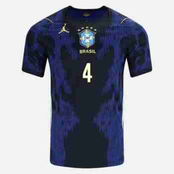 MARQUINHOS NO.4 Camiseta Segunda Brasil 2026 – Versión Jugador_1